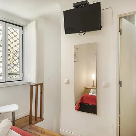 Lovely Bright Duplex By Hostwise Lisboa